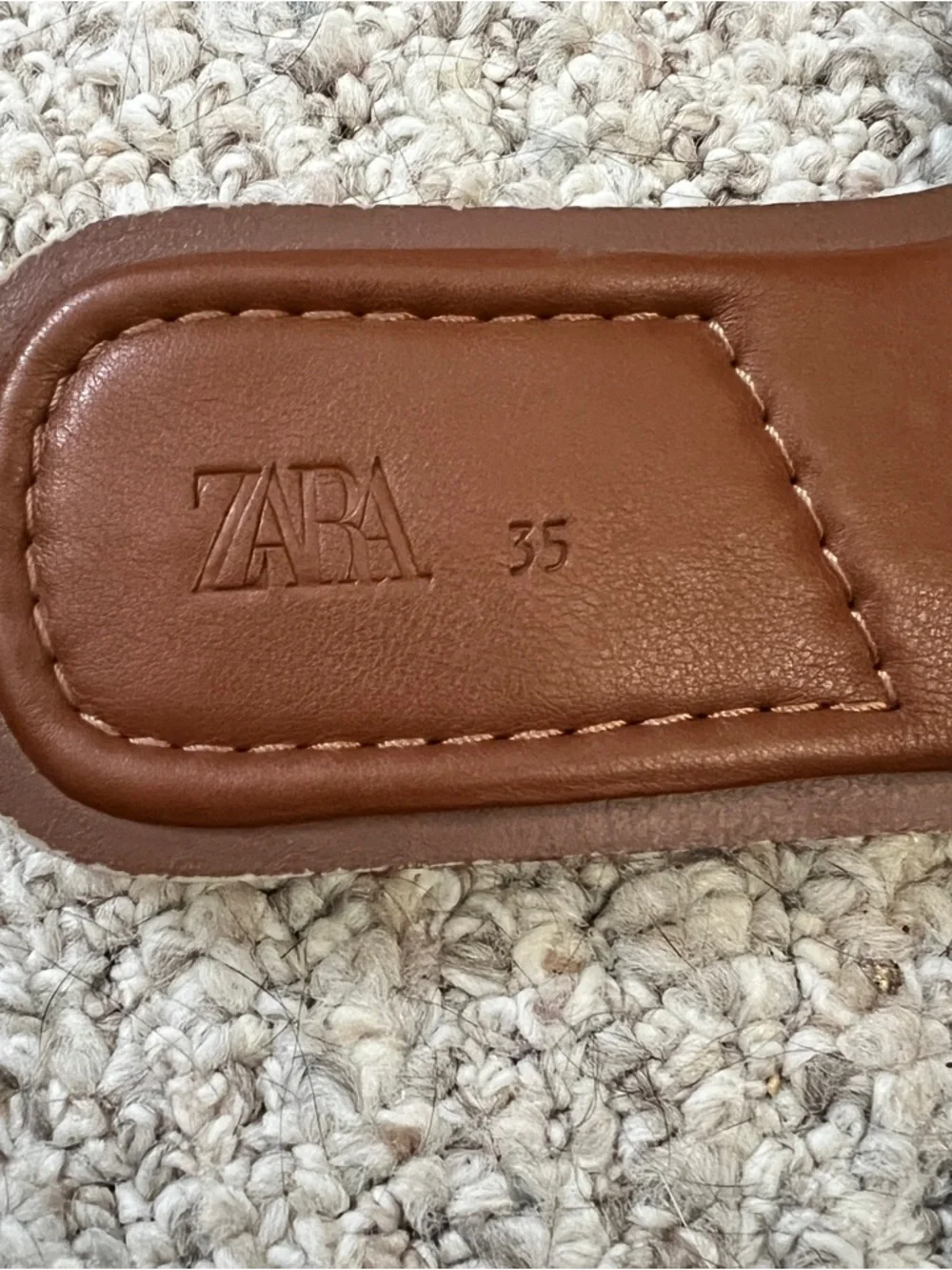 Zara Women’s Brown Flat Sandals Size 35 Summer Vacation Beach - Picture 2 of 5